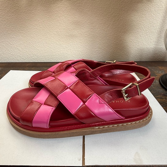 NWOT ALOHAS Marshmallow Scacchi Sandals Sz 40 US 10 Red Pink Platform Leather - Picture 6 of 9